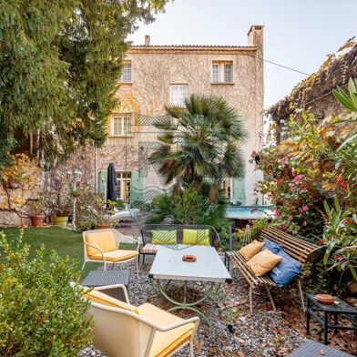 Maison 8 pièces 549000 €
