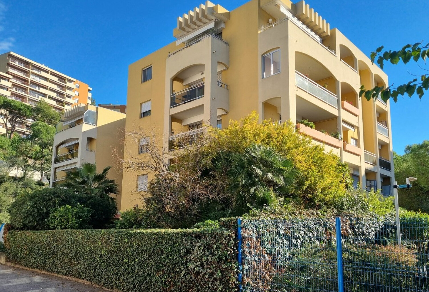 Cagnes Val Fleuri, 3P Traversant de 80 m2 avec deux terrasse — photo 1