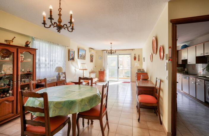 Cagnes Val Fleuri, 3P Traversant de 80 m2 avec deux terrasse — photo 2