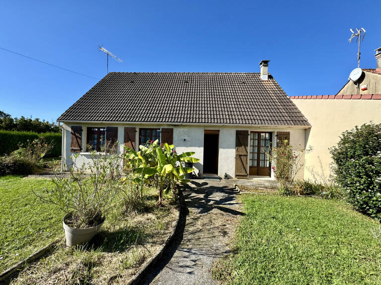 PROCHE GARE ET COMMERCES, COMBLES AMENAGEABLES, 3 CHAMBRES, — photo 1