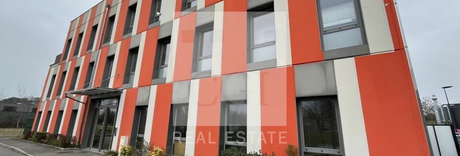 Bureau  90 m² à louer à Francheville (69340)