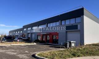 Commerce  706 m² à louer à Gignac-la-Nerthe (13180)