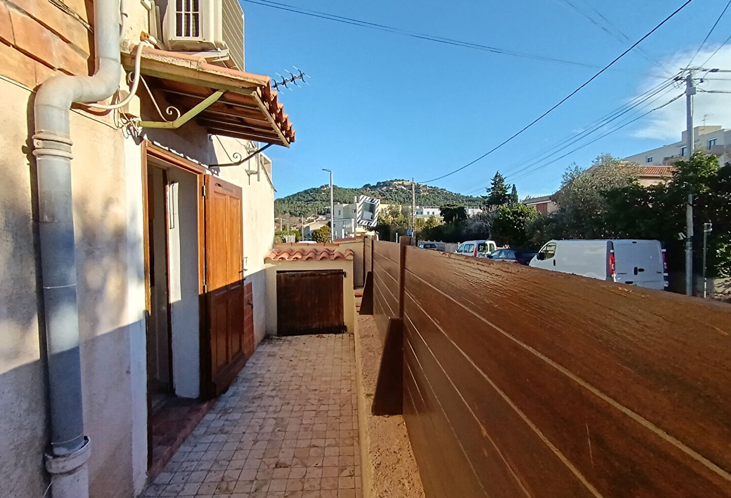 Six-fours les plages Centre Ville appartement T2 de 34,5m² et... — photo 1