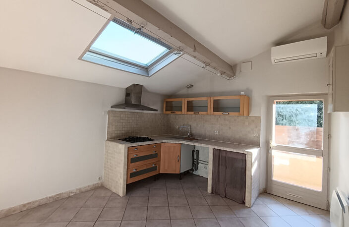Six-fours les plages Centre Ville appartement T2 de 34,5m² et... — photo 2