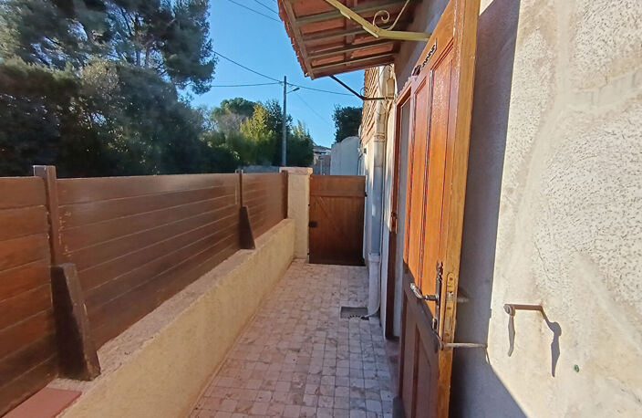 Six-fours les plages Centre Ville appartement T2 de 34,5m² et... — photo 3