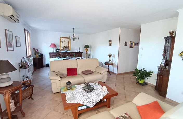 La Seyne Limite Six-fours les plages Maison T4 de plain pied ... — photo 4
