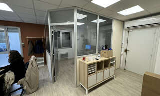 Bureau  210 m² à louer à Saint-Avertin (37550)