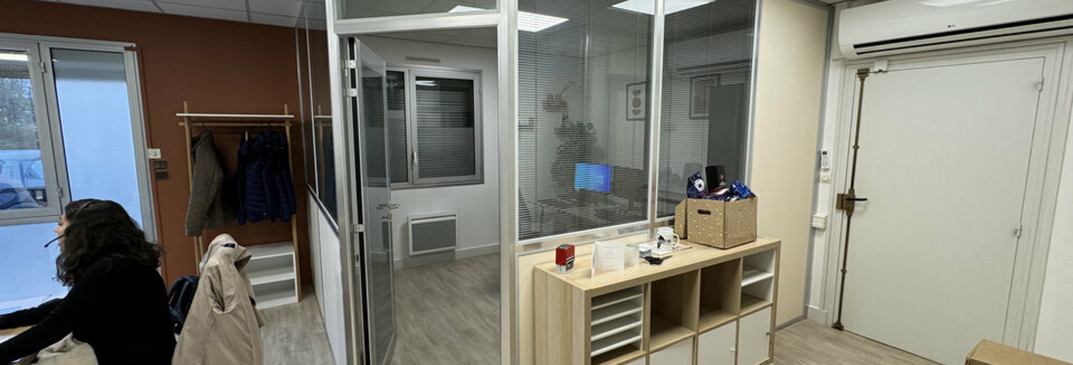 Bureau  210 m² à louer à Saint-Avertin (37550)