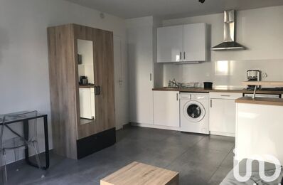 location appartement 875 € CC /mois à proximité de La Ville-du-Bois (91620)