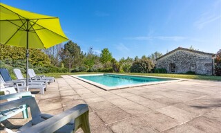 Maison 19 Pièces 635 m² à vendre à Esclottes (47120)