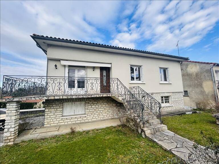 Maison de ville de 6 pièces principales — photo 1