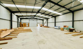 Local industriel  9953 m² à vendre à Lafrançaise (82130)