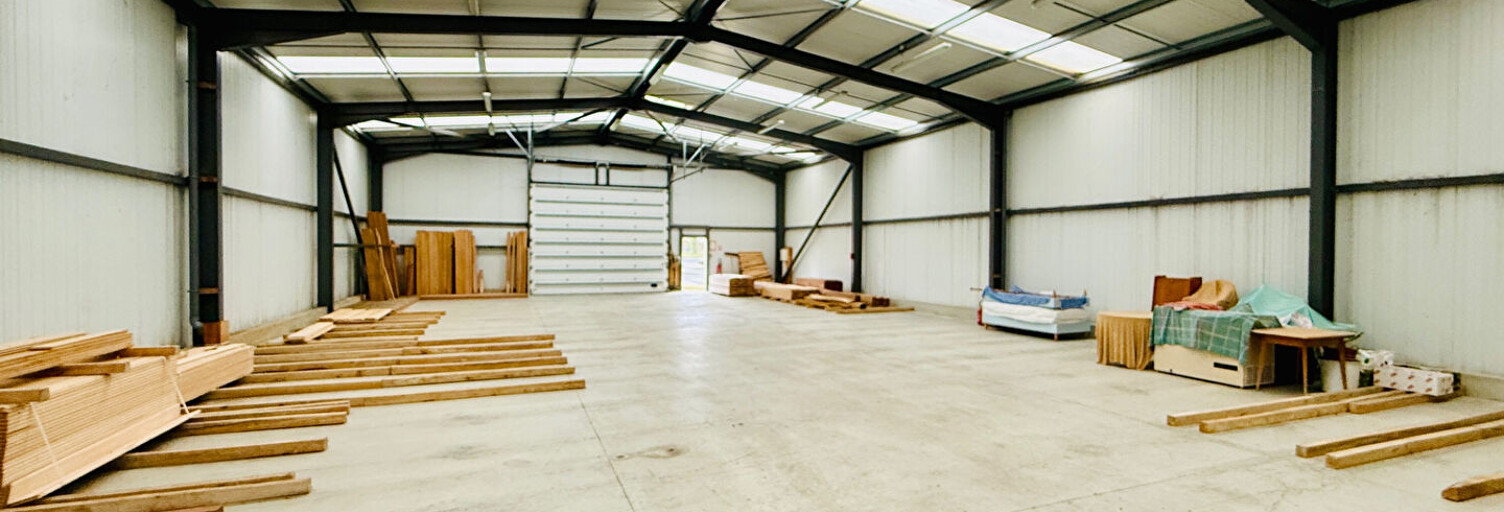 Local industriel  9953 m² à vendre à Lafrançaise (82130)