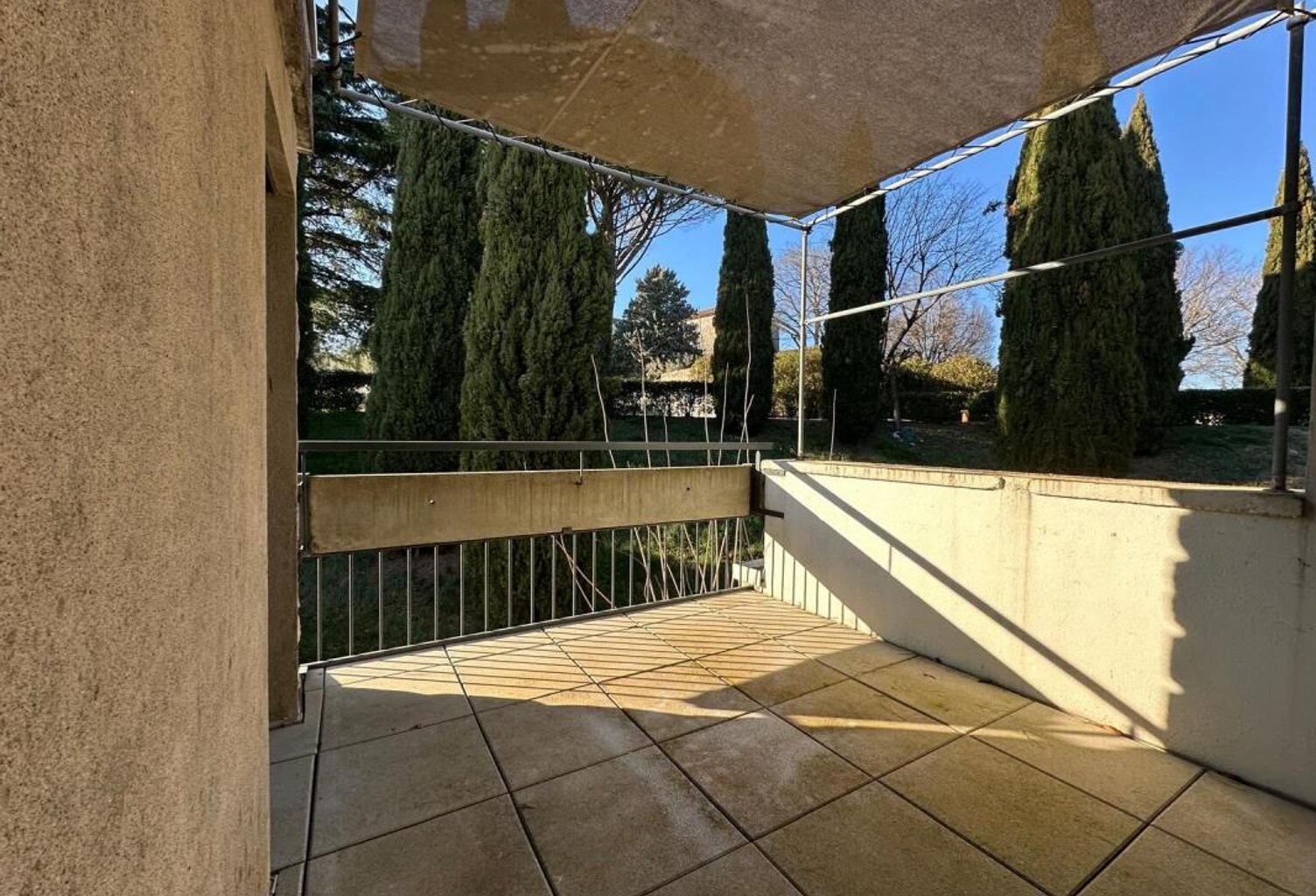 Appartement À Vendre — photo 1