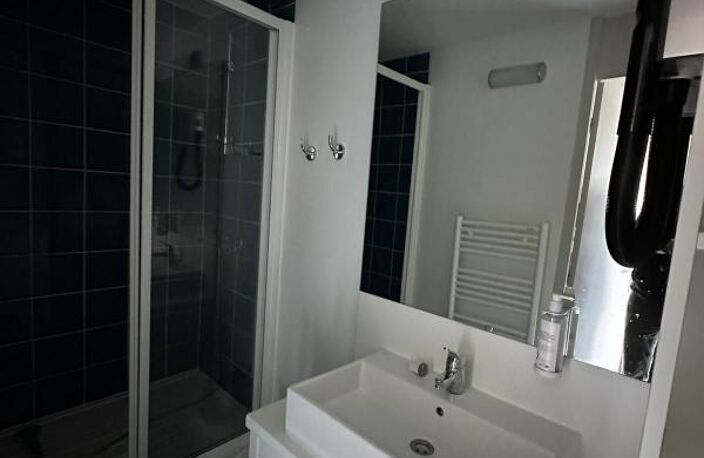 Appartement À Vendre — photo 4