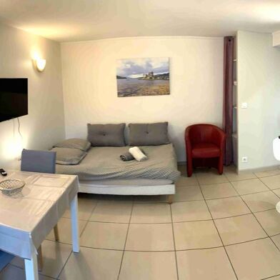 Appartement 1 pièces 680 €