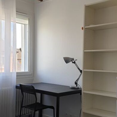 Appartement 1 pièces 570 €