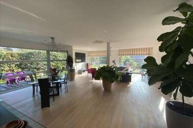 Maison 7 pièces 775500 €