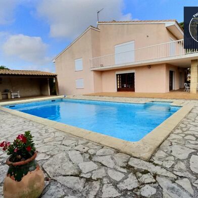 Maison 6 pièces 2620 €