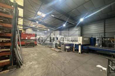 Local industriel  1799000 €