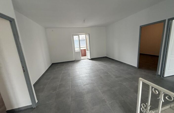 APT F5/6 de 200 m2 à Proximité de la rue piétonne Saint Deni — photo 3