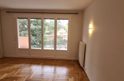 location appartement 1 015 € CC /mois à proximité de Bron (69500)