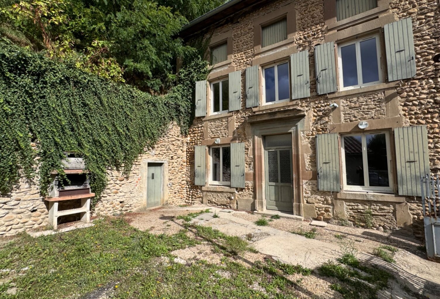 MAISON EN PIERRE — photo 1