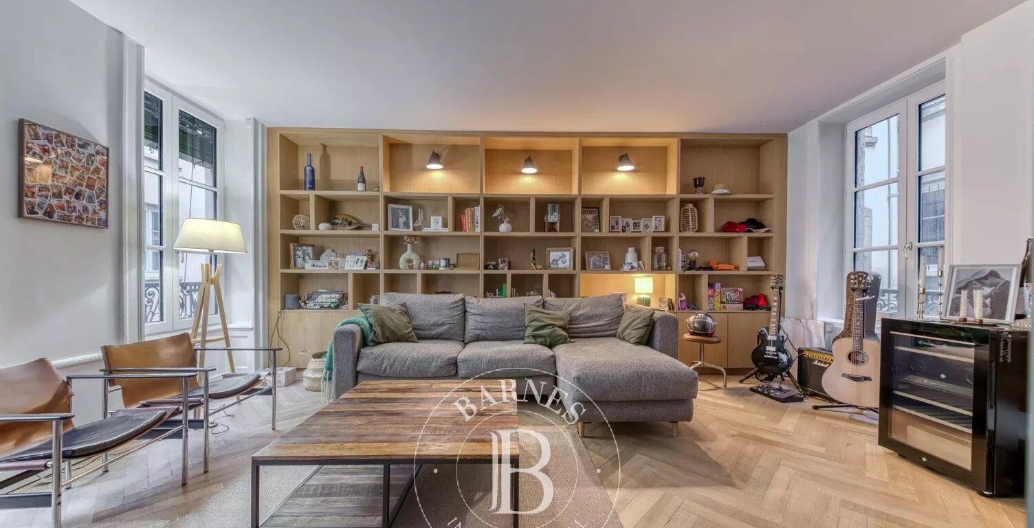 Lyon 2 - Cordeliers - Appartement meublé de 58 m² - 1 Chambre — photo 1