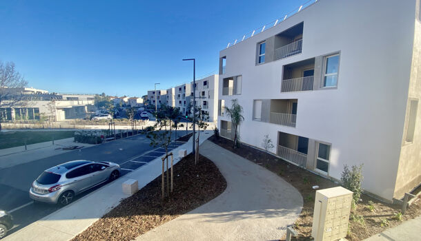 Appartement 2 pièces  à louer Hyères 83400