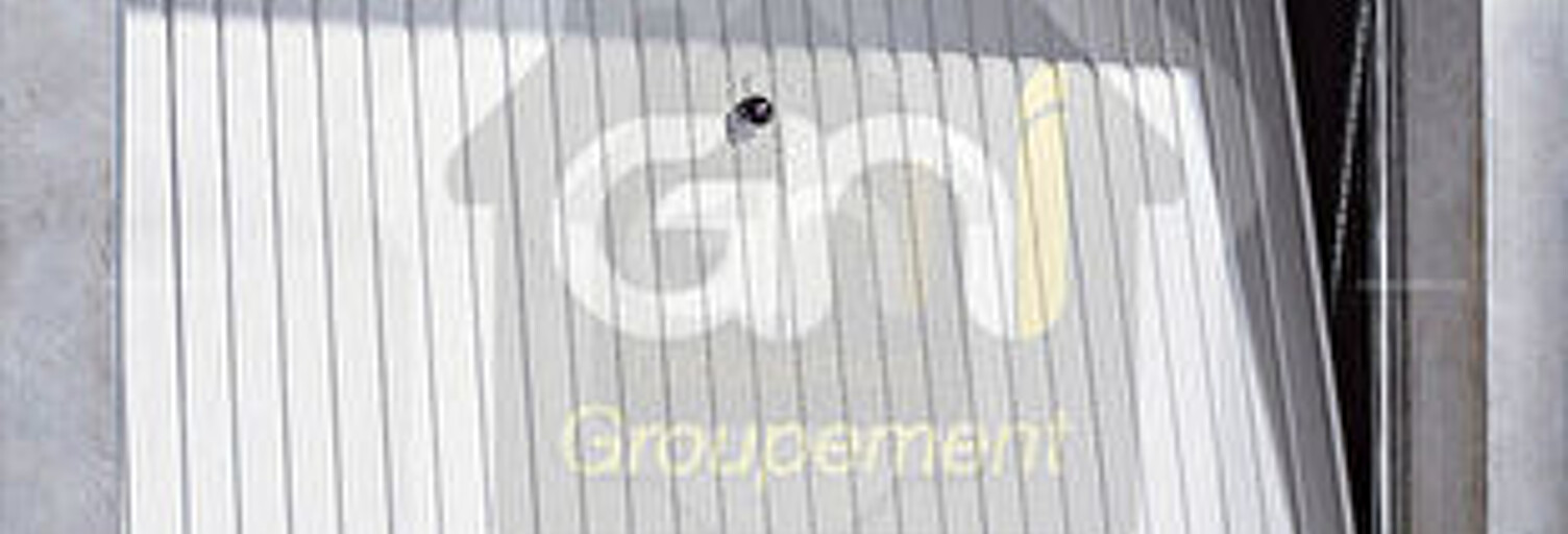 Garage  12 m² à louer à Le Pontet (84130)