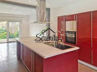 Grande maison + Grange + maison à usage locatif ! — photo 3