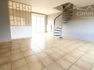 VENDU une villa avec un jardin clôturé et un garage — photo 3