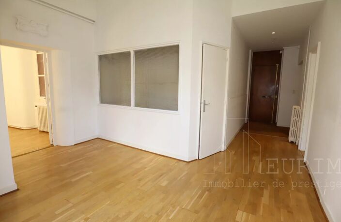 BUREAUX CARMES — photo 5