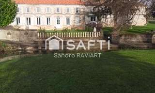 Maison 9 Pièces 305 m² à vendre à Semoussac (17150)