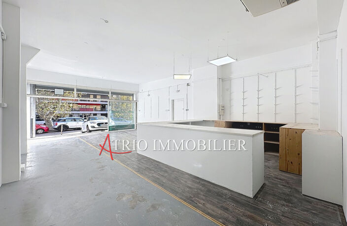 Cagnes sur mer -secteur Hippodrome<BR>Emplacement n1 sur la Natio — photo 3