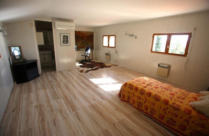 Villa avec Piscine — photo 4