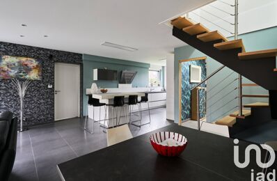 vente maison 689 000 € à proximité de Loos (59120)