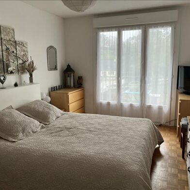 Appartement 5 pièces 149800 €