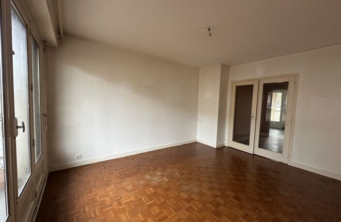 Appartement à rénover — photo 2