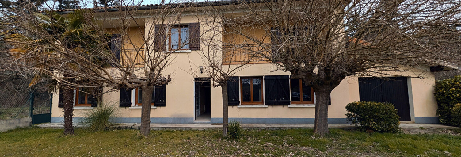 Maison 8 Pièces 186 m² à vendre à Les Issards (09100)