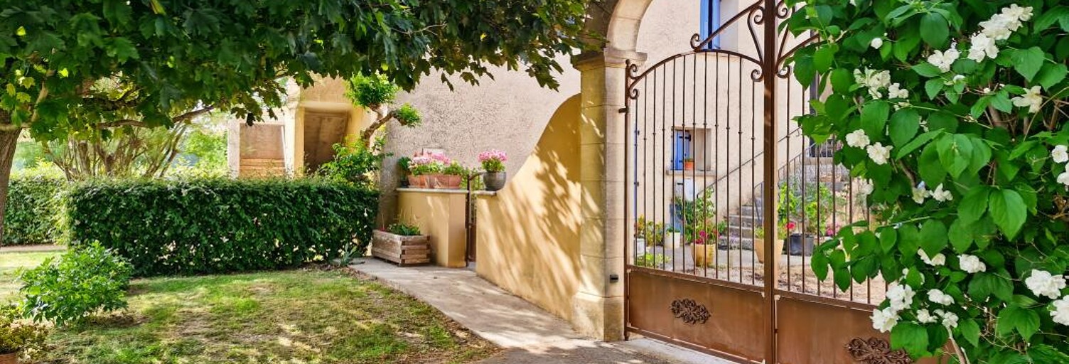 Maison 14 Pièces 390 m² à vendre à Simiane-la-Rotonde (04150)