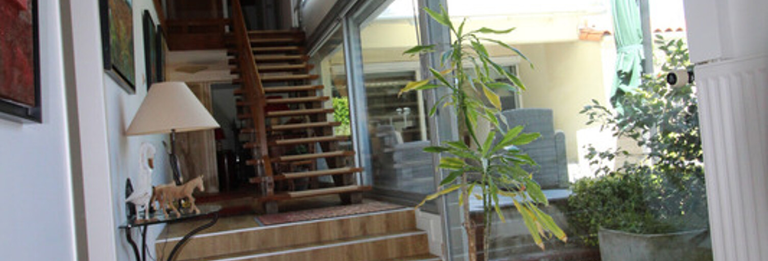 Maison 9 Pièces 238 m² à vendre à La Roche-sur-Yon (85000)