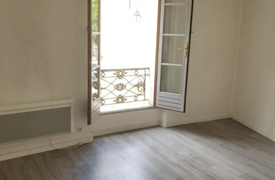 location appartement 558 € CC /mois à proximité de Le Puy-Sainte-Réparade (13610)