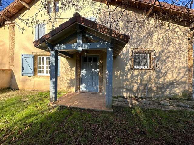 Maison À Vendre — photo du bien