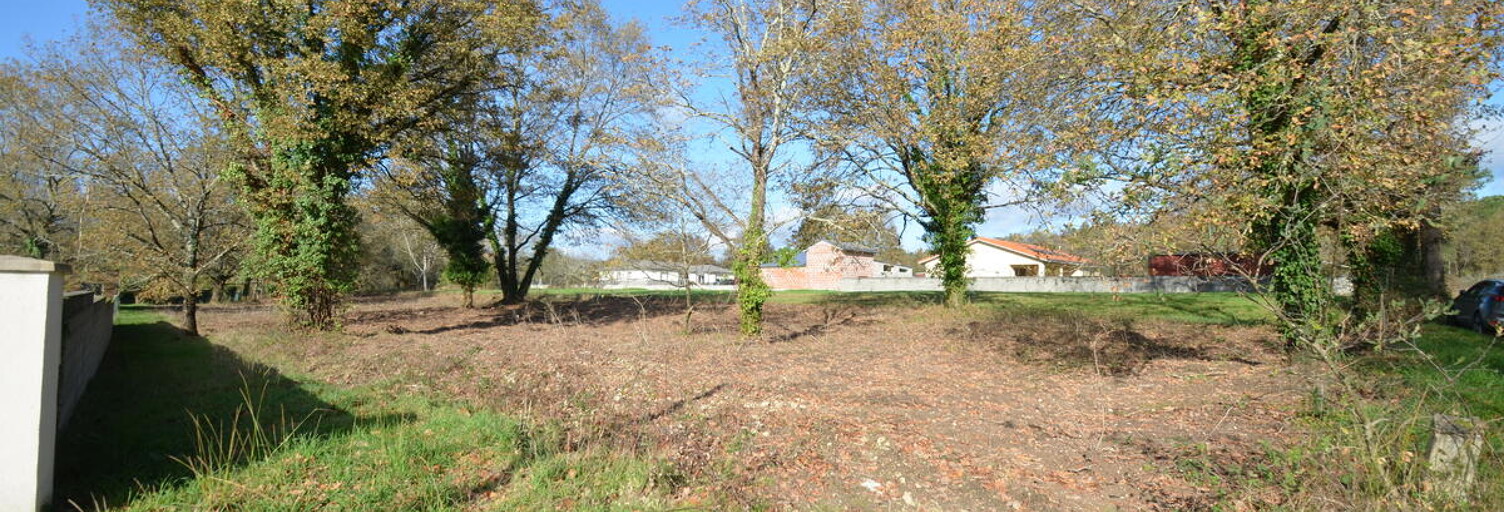 Terrain  3362 m² à vendre à Porchères (33660)