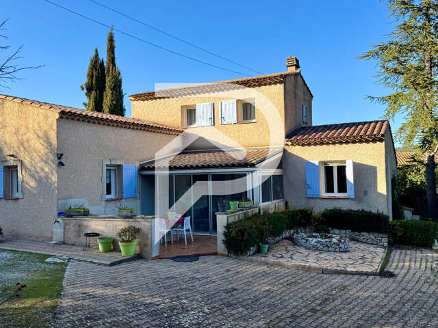 Beaumont de Pertuis - Maison de type 5, 135 m2 sur une terrai... — photo du bien