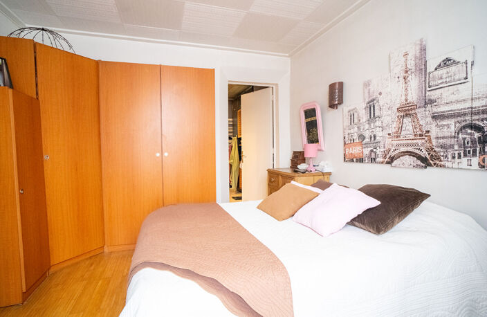 Ensemble immobilier 270 m² Fontaine — photo 5