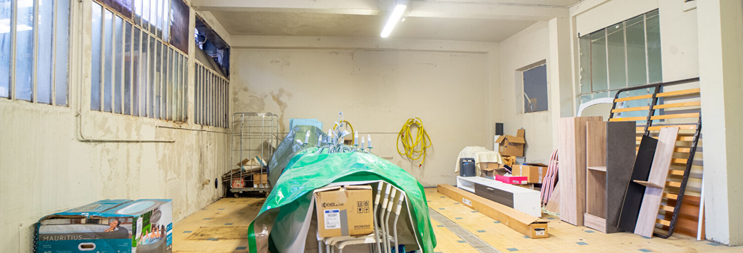 Immeuble  270 m² à vendre à Fontaine (38600)