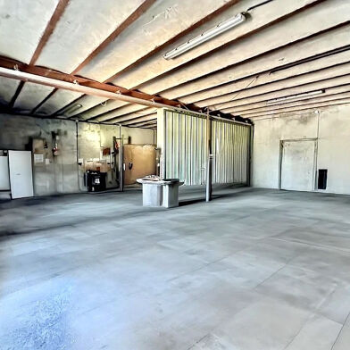 Commerce  399000 €