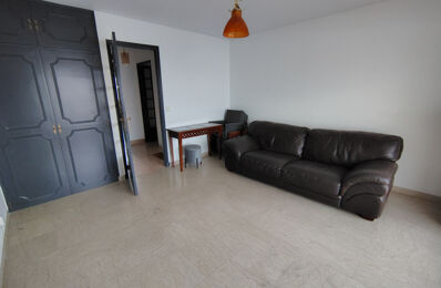 location appartement 900 € CC /mois à proximité de Marseille 12 (13012)